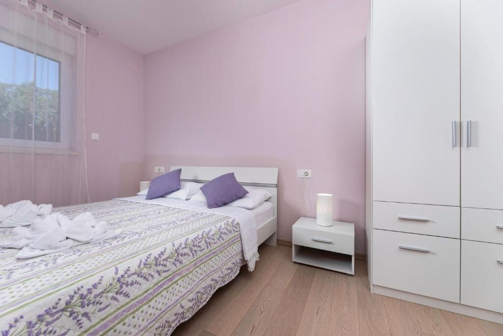 Apartments Marina 11069-A1