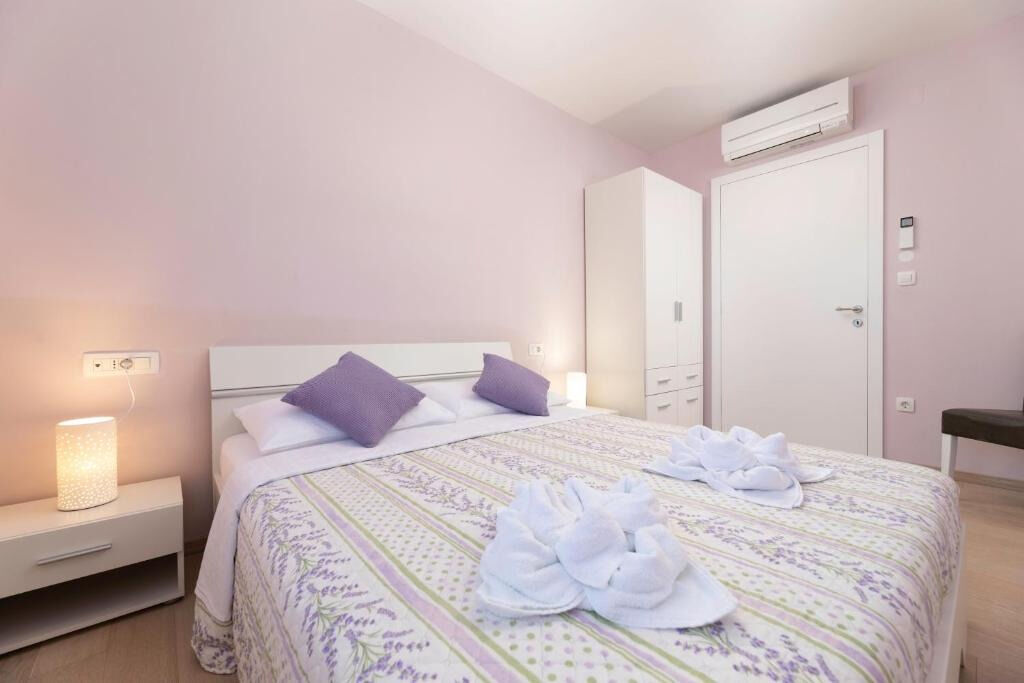 Apartments Marina 11069-A1