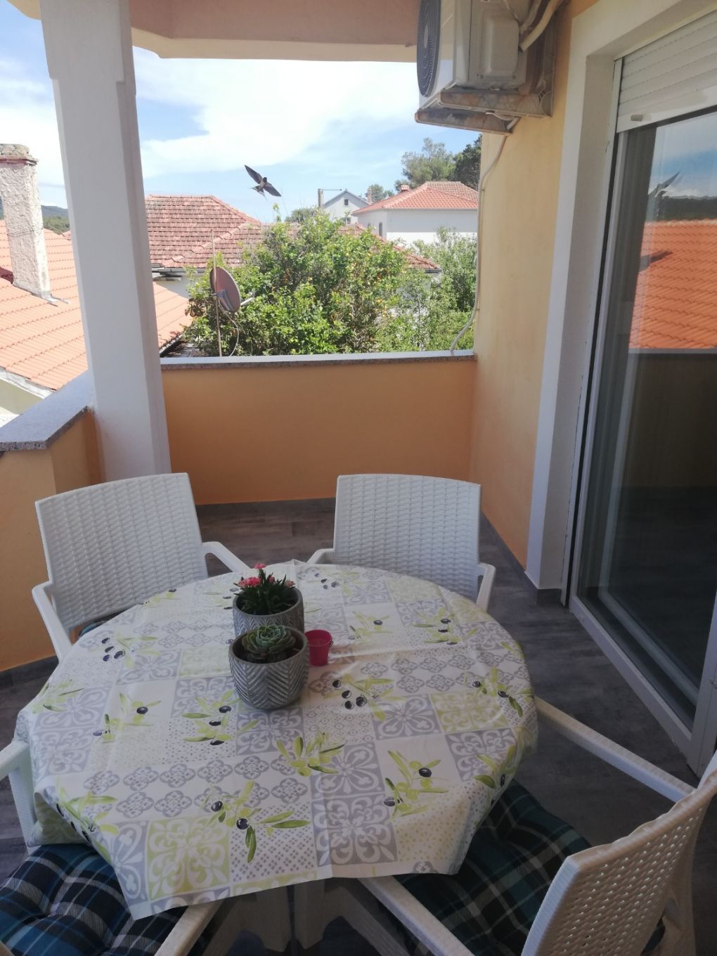 Apartments Marijan 110611-A1