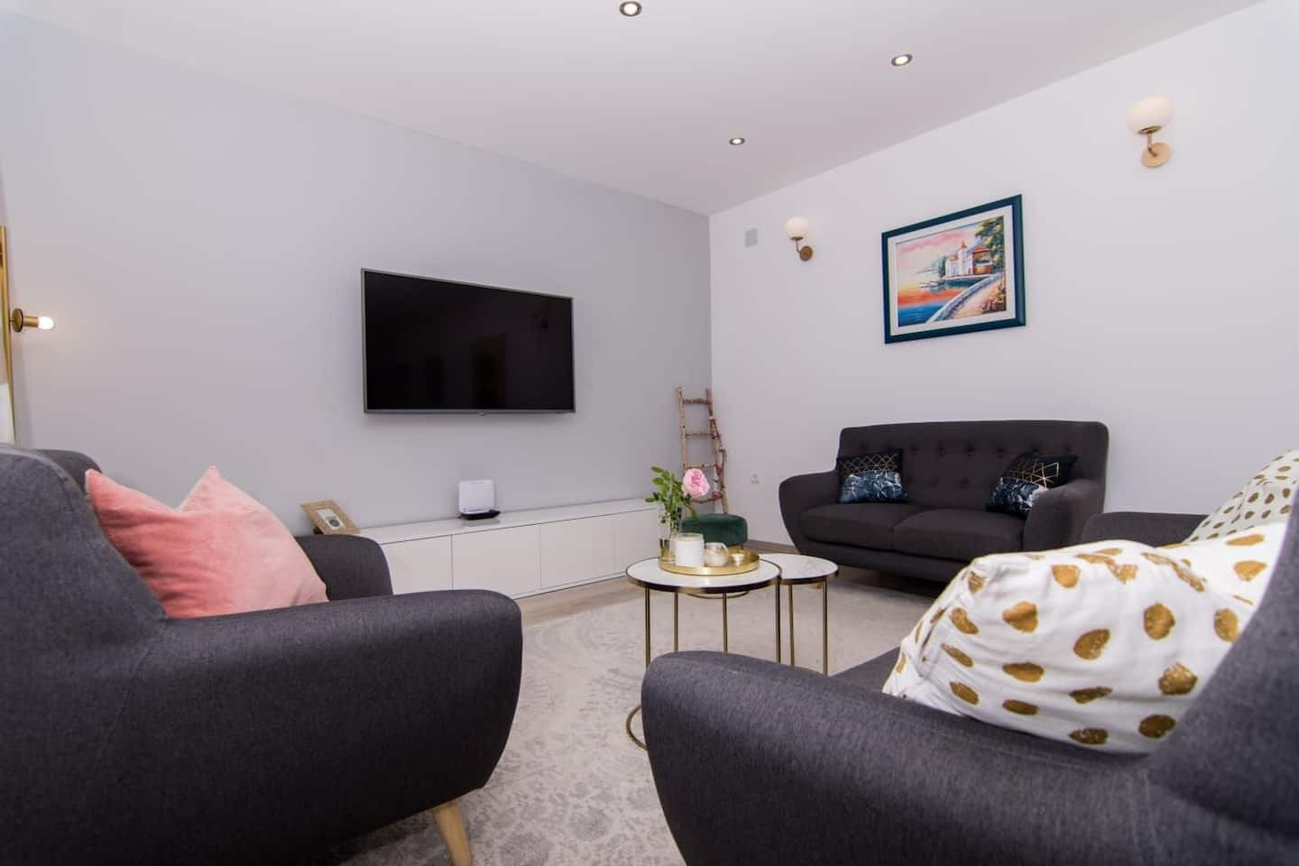 Apartment Tom 11075-A1