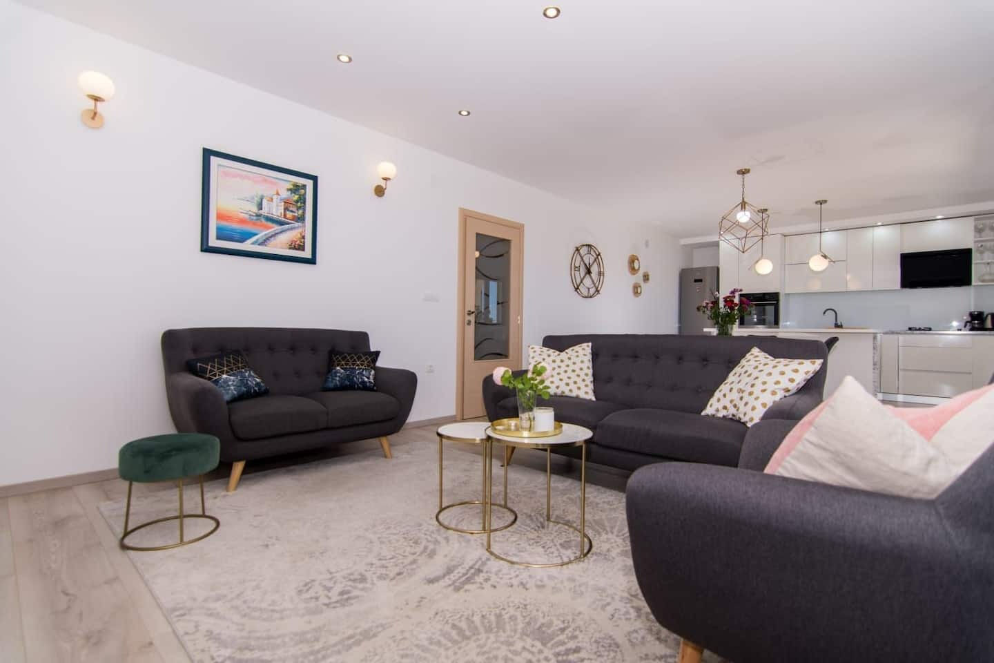 Apartment Tom 11075-A1