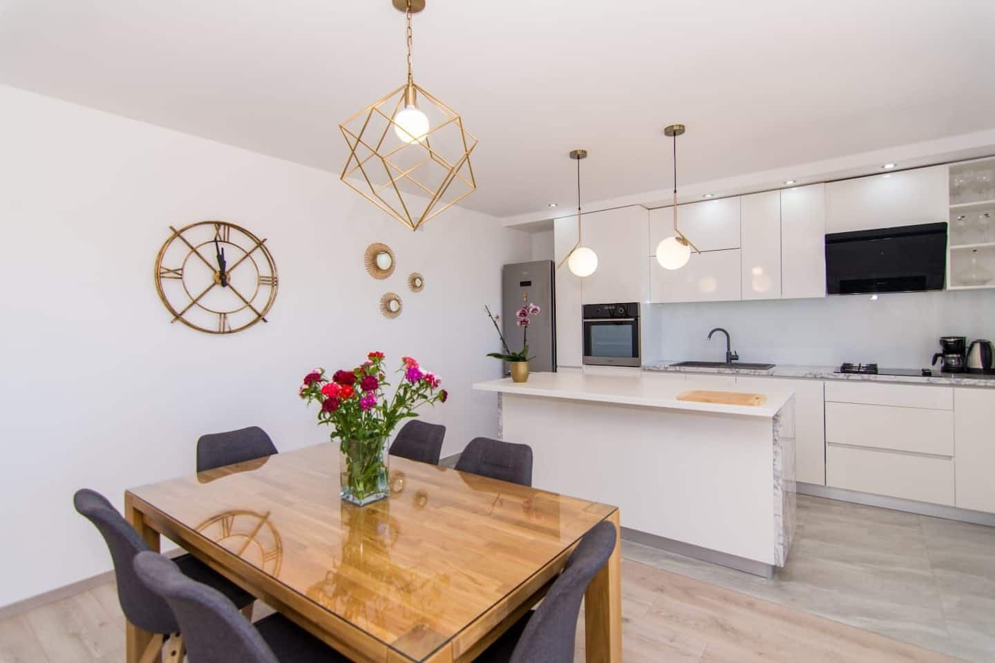 Apartment Tom 11075-A1