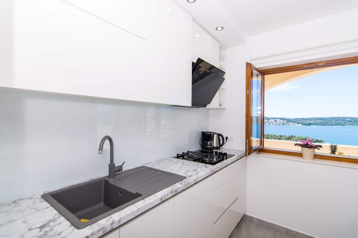 Apartment Tom 11075-A1
