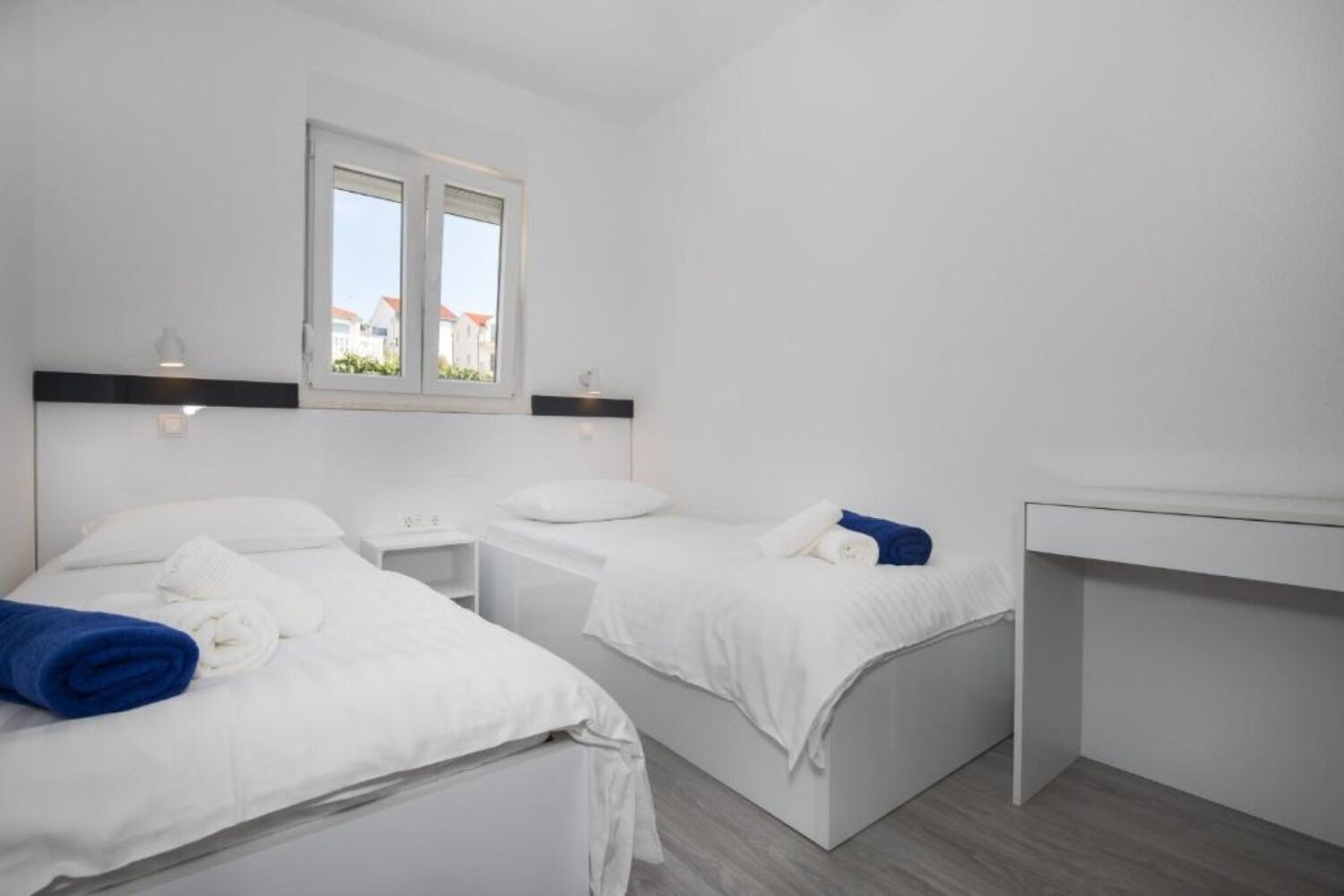 Apartments Dragan 110741-A2-