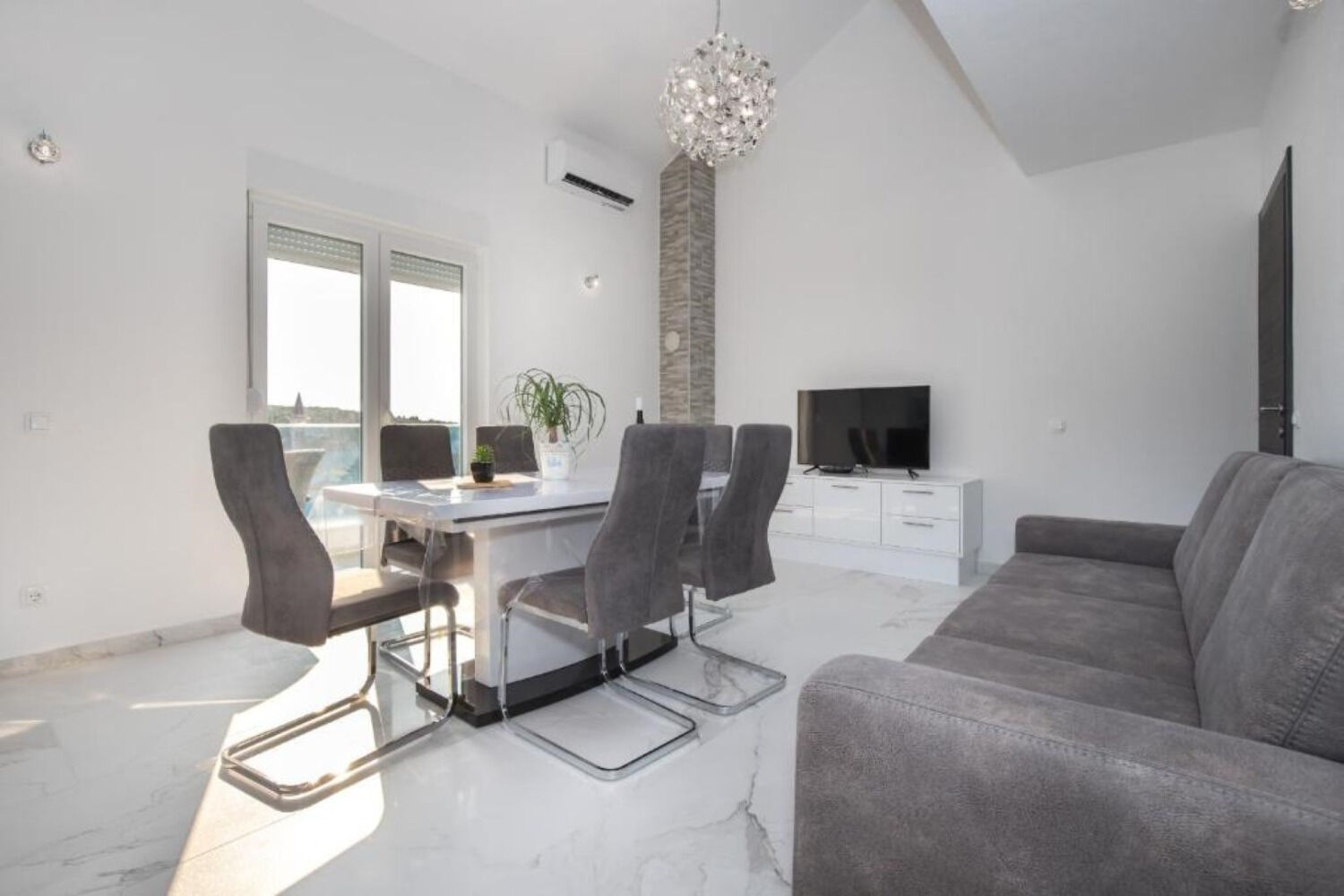 Apartments Dragan 110741-A3