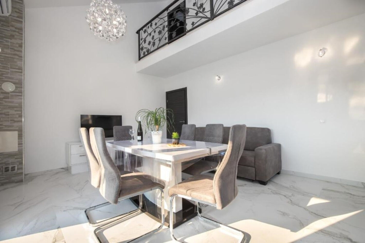 Apartments Jakov 110751-A3
