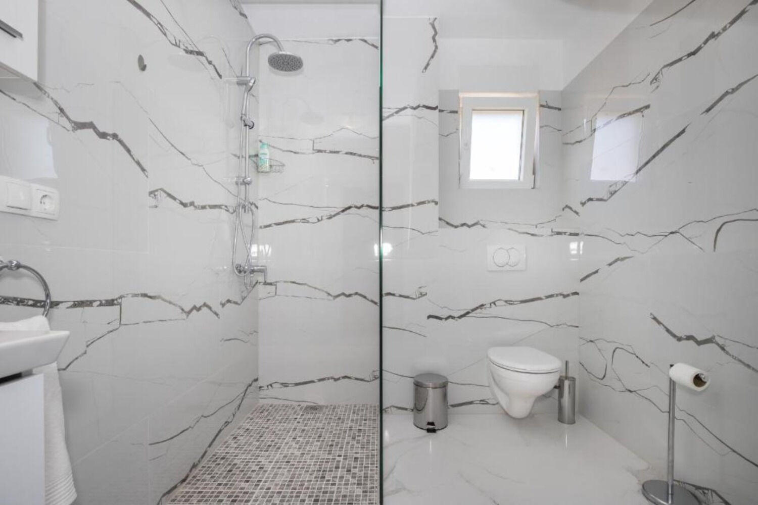 Apartments Jakov 110751-A3