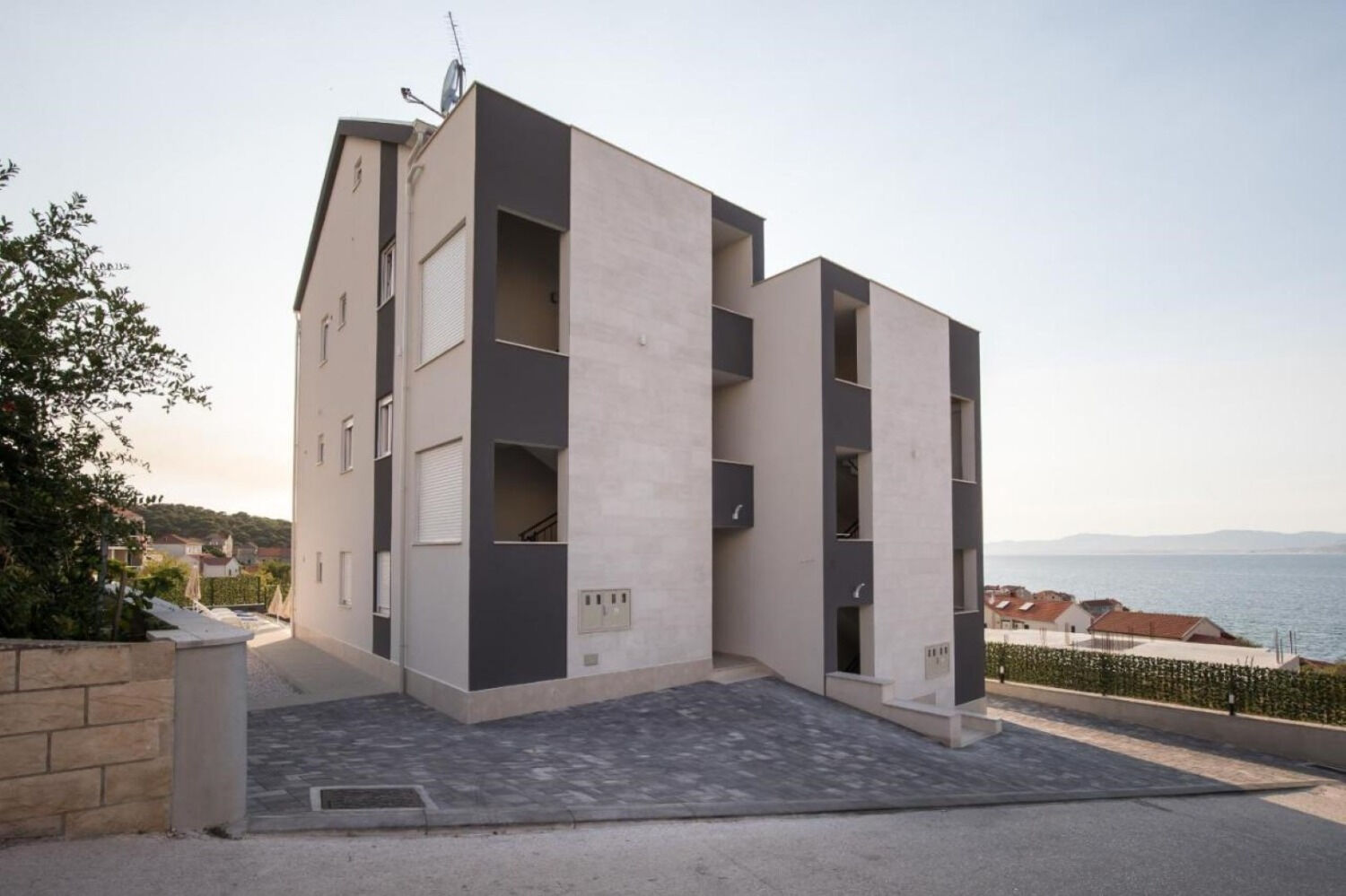Apartments Jakov 110751-A3