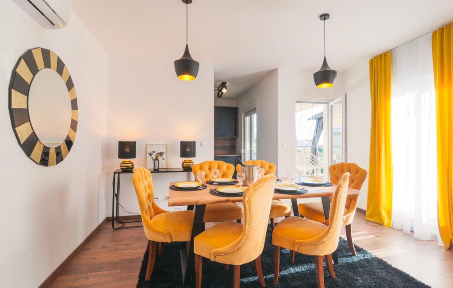 Apartment Tom 11083-A1