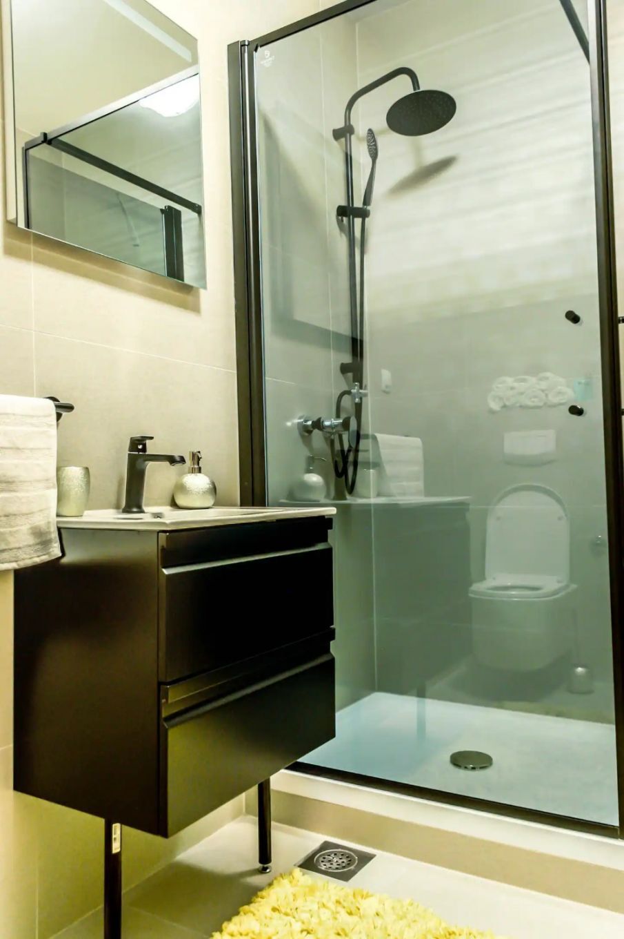 Apartment Tom 11083-A1