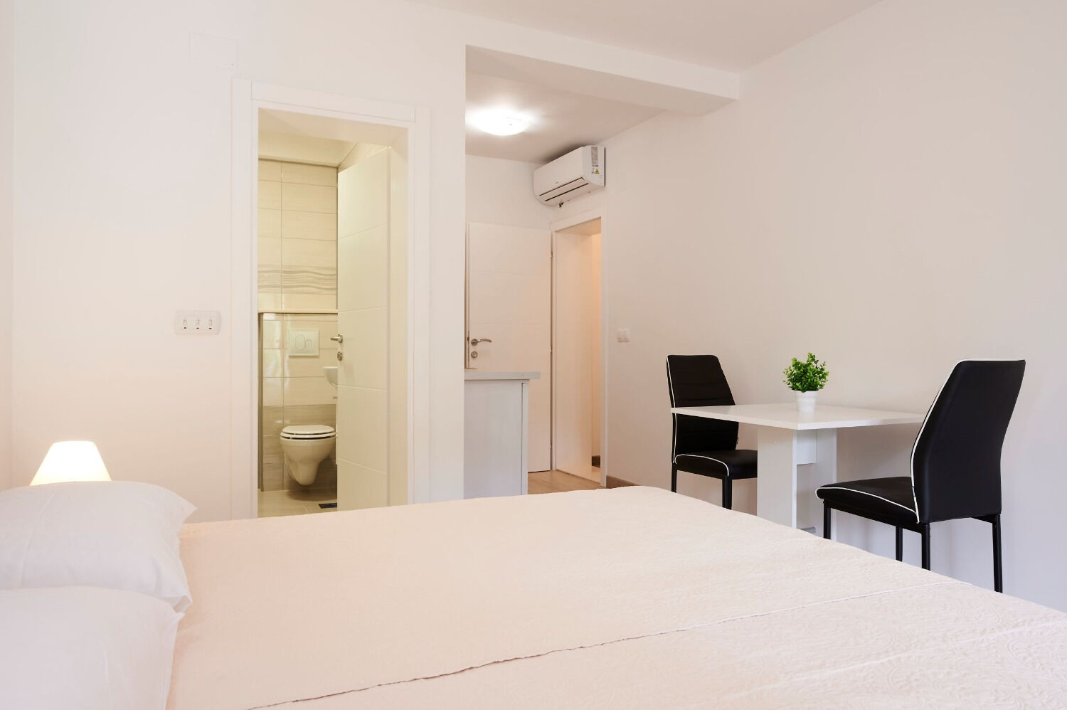 Apartments Antonia 11084-A4