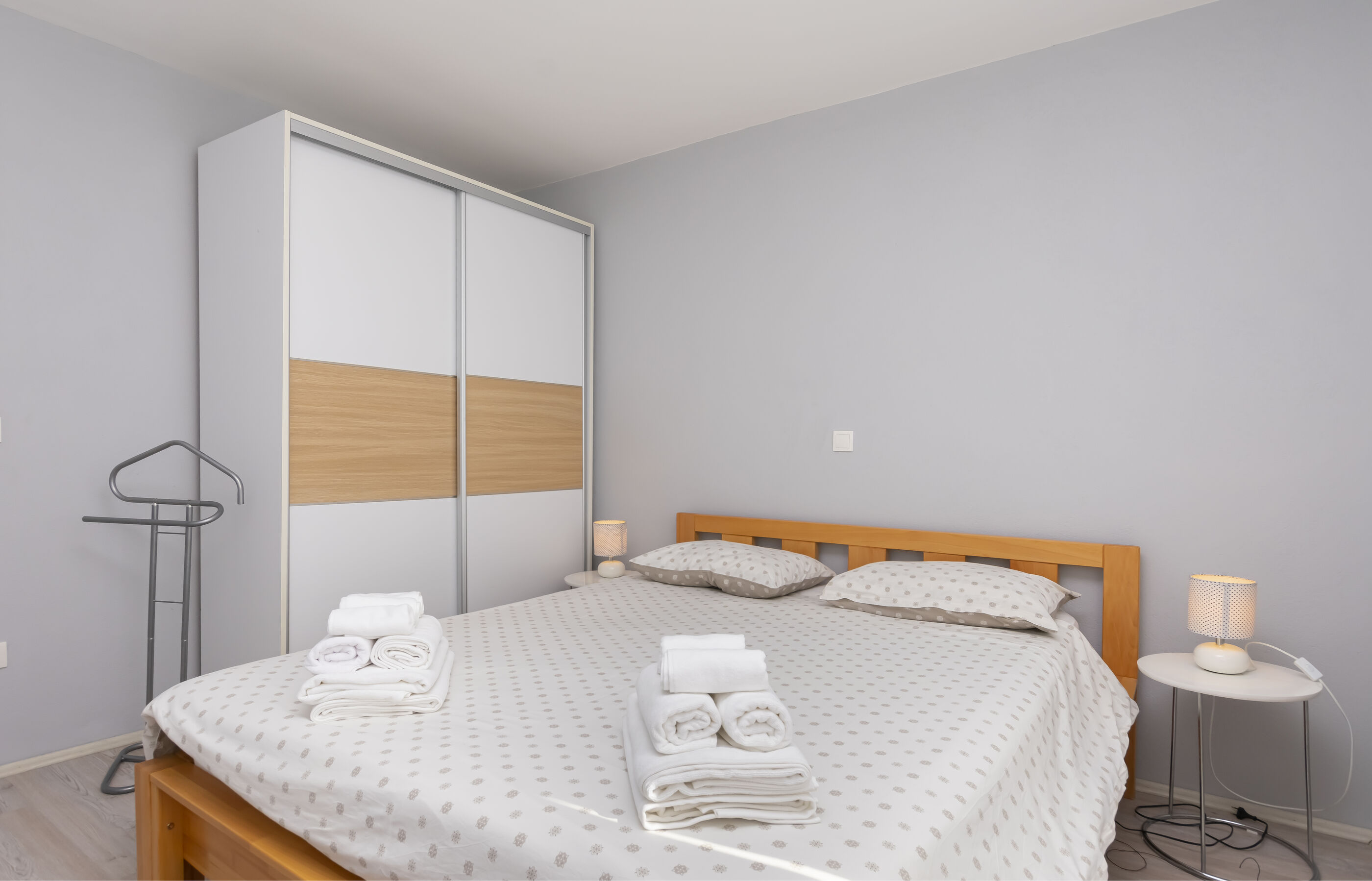 Apartment Green 102091-A1