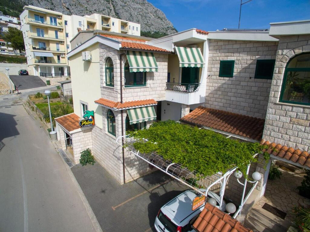 Apartments Palmina 110831-A1