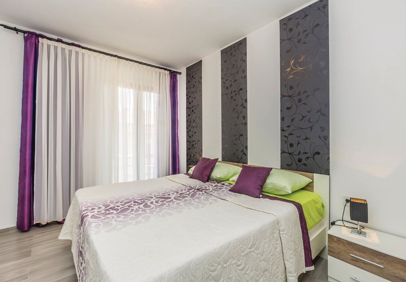 Apartments Ivni 110861-A1