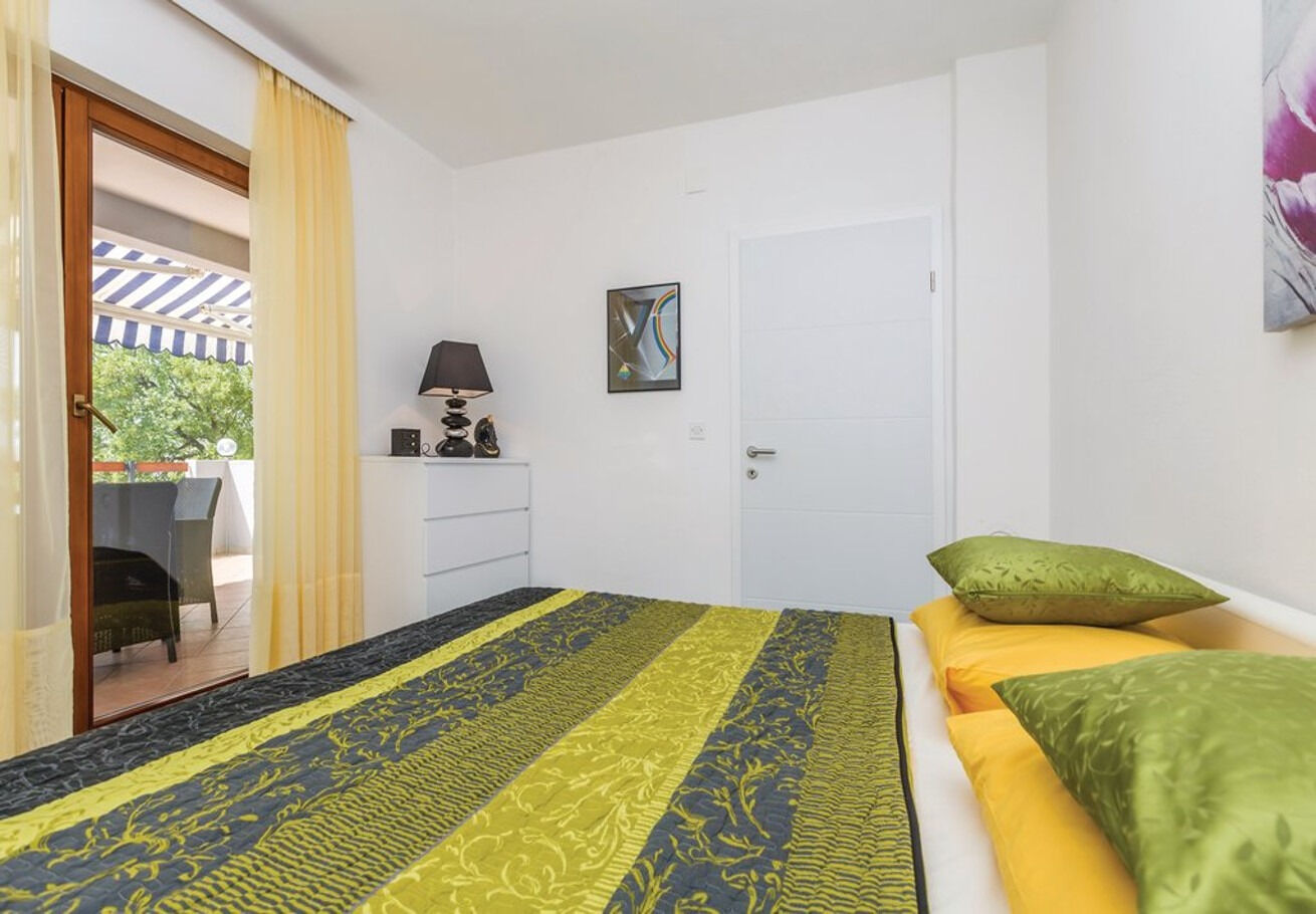 Apartments Ivni 110861-A1