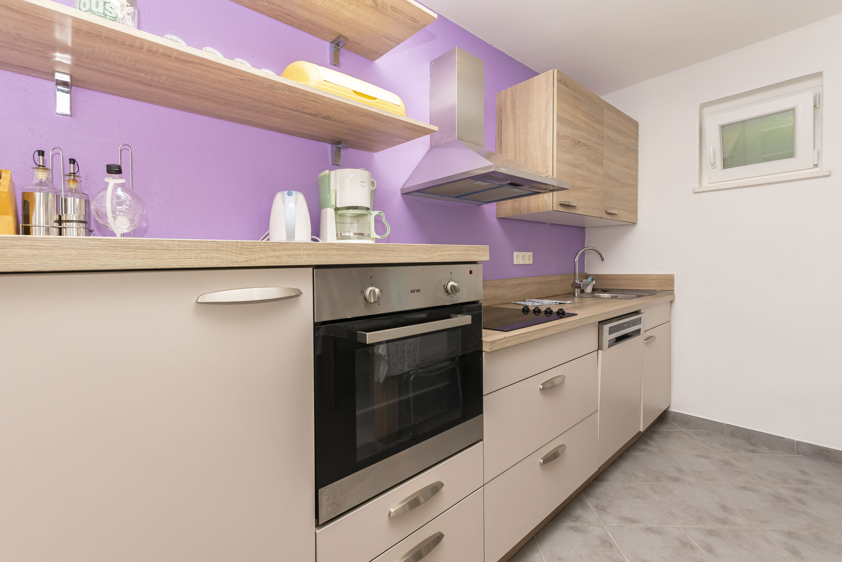 Apartment Green 102091-A1