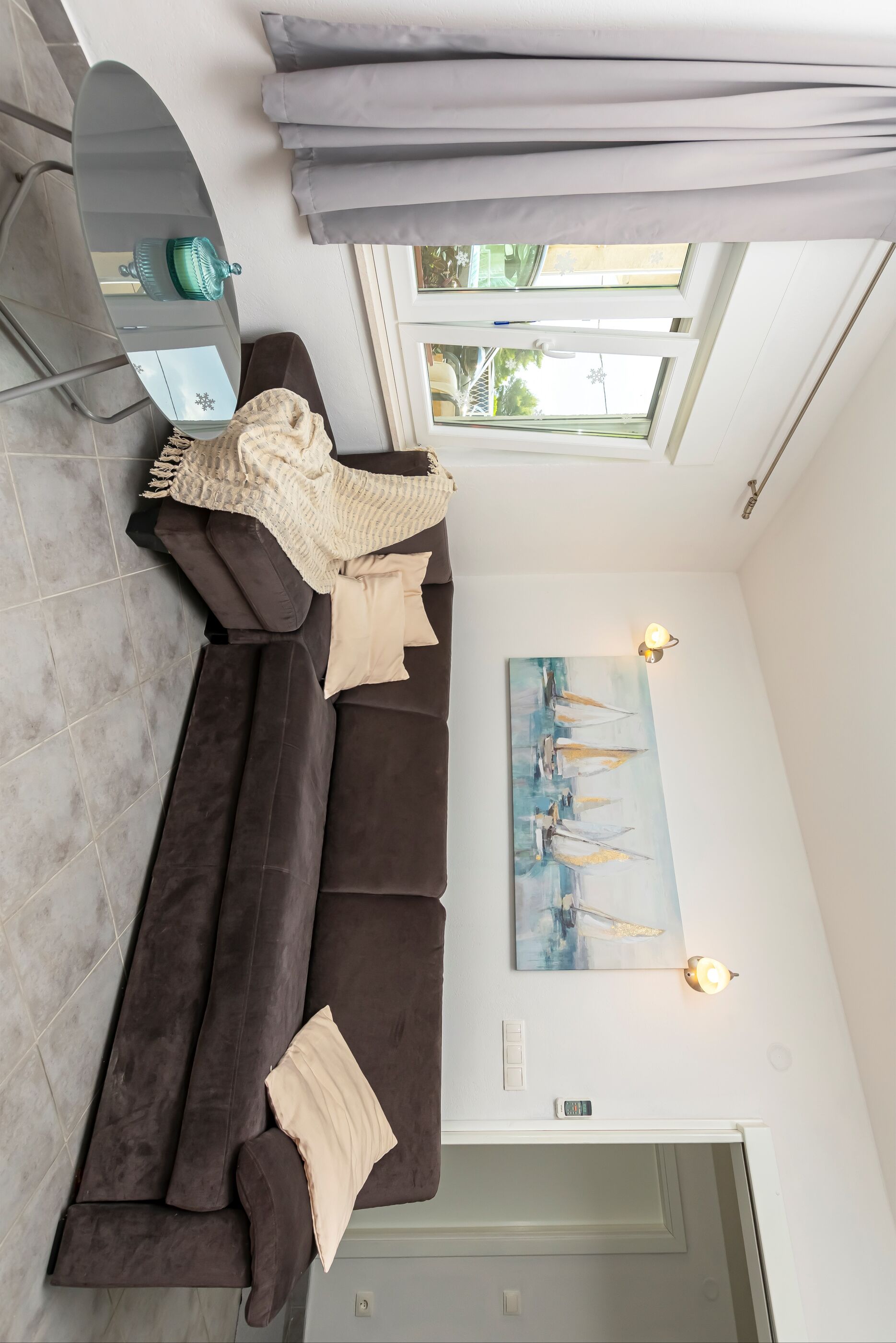 Apartment Green 102091-A1