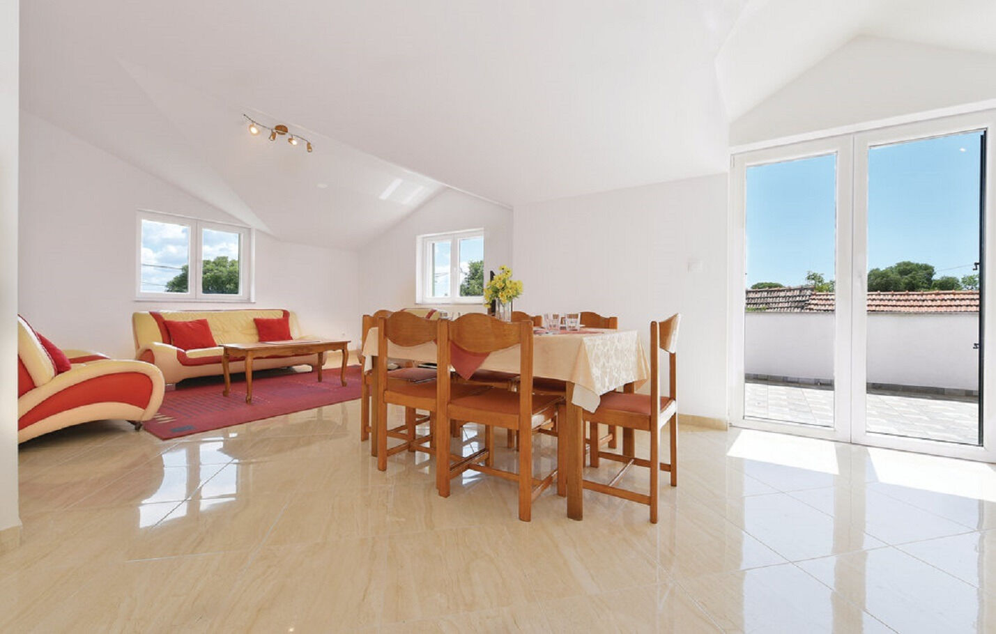 House Brist 11099-K1
