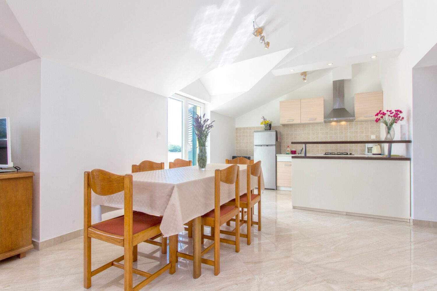 House Brist 11099-K1