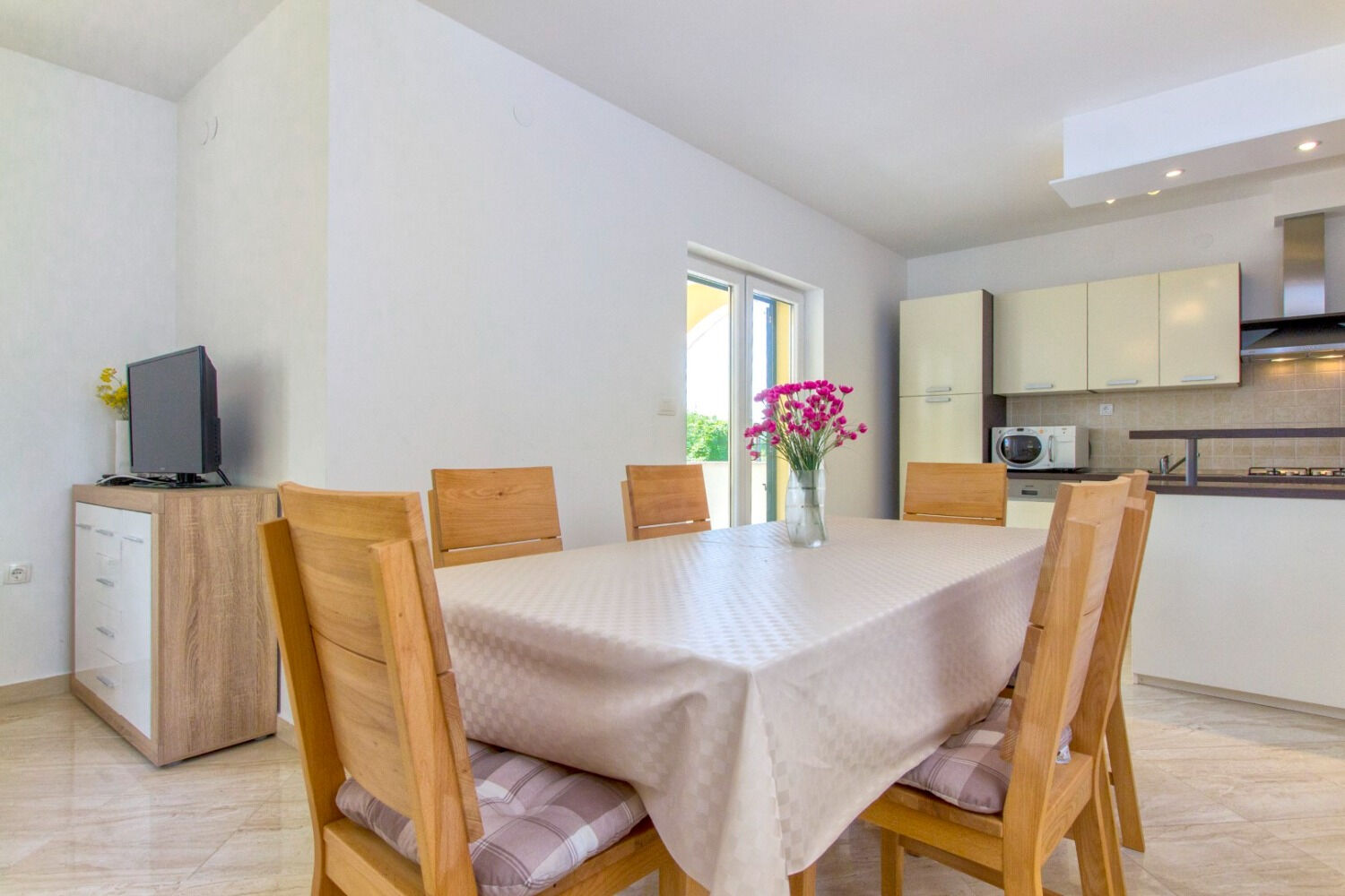 House Brist 11099-K1