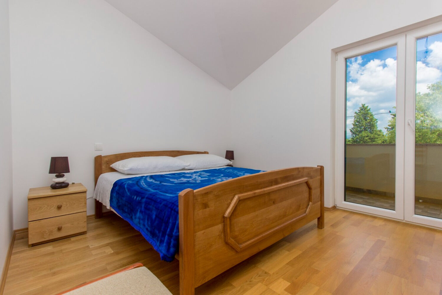 House Brist 11099-K1