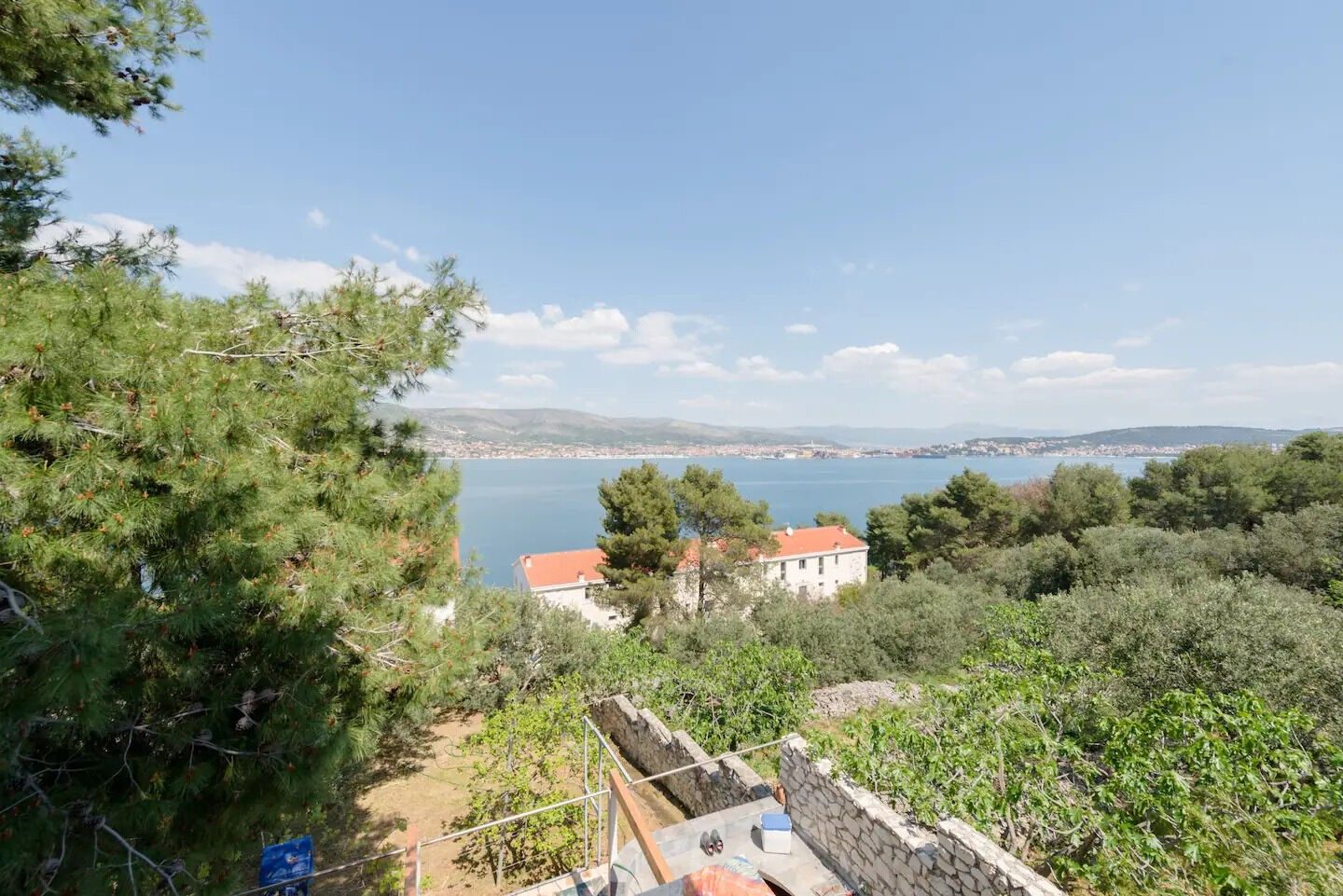 Apartments Anto 110941-A1