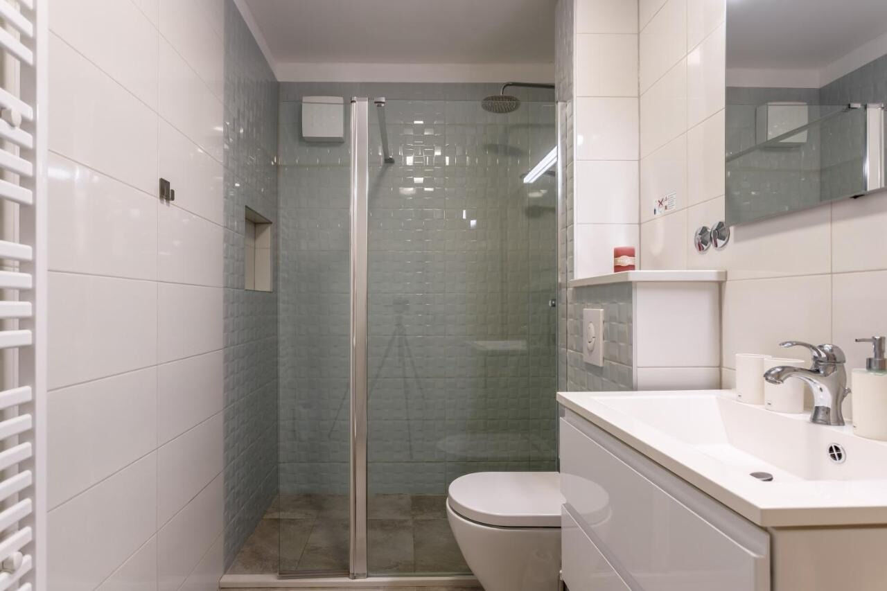 House Jurica 110961-K1