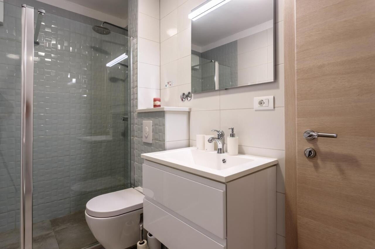 House Jurica 110961-K1