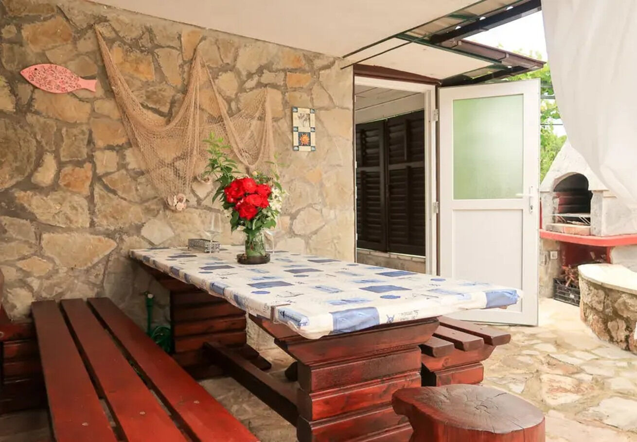 House Ana 110981-K1