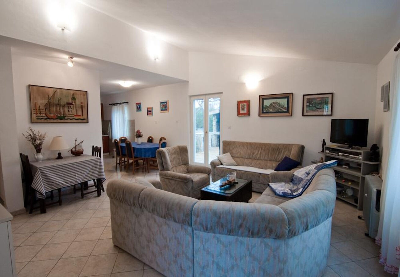 Apartment Vera 111051-A1
