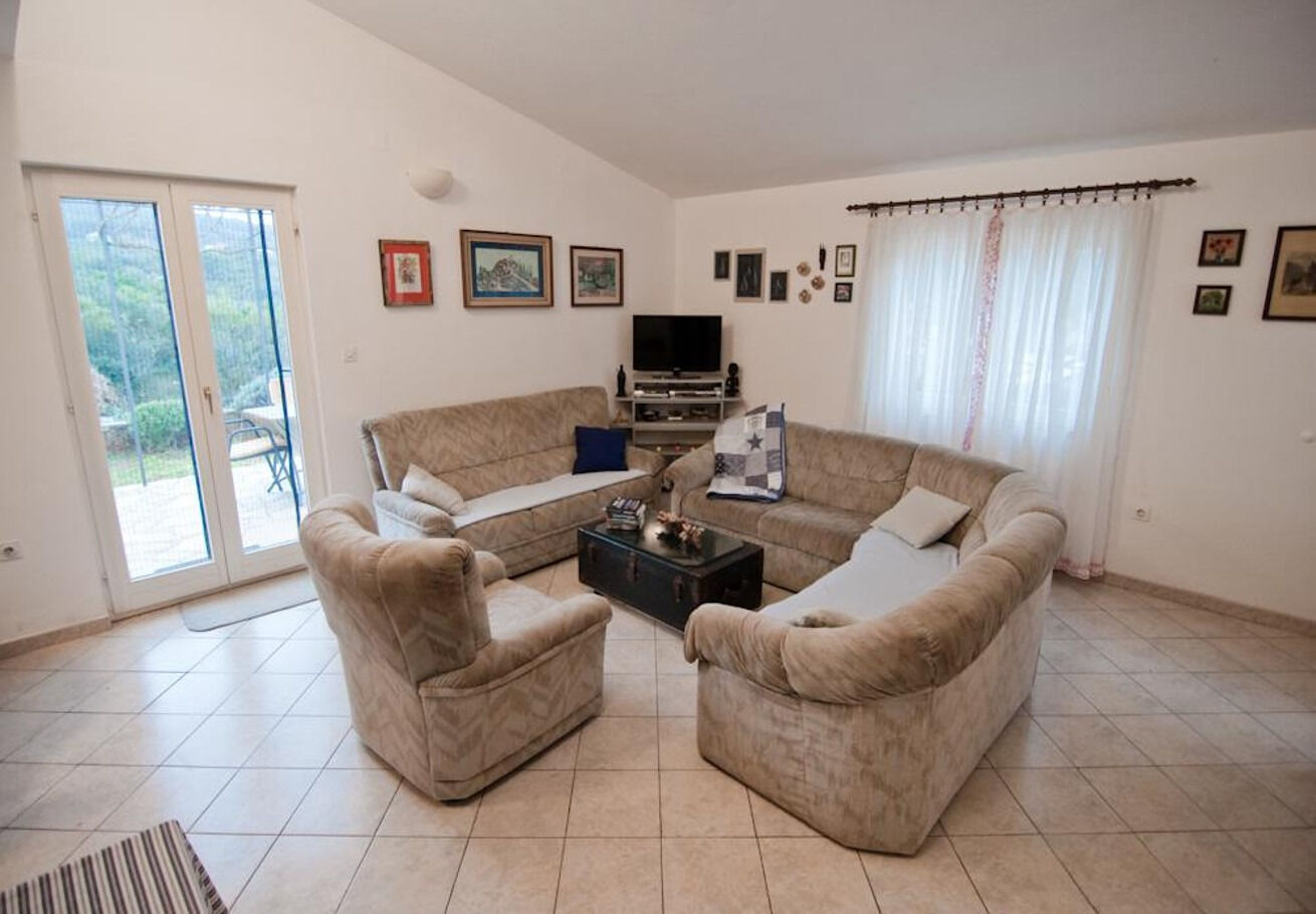 Apartment Vera 111051-A1