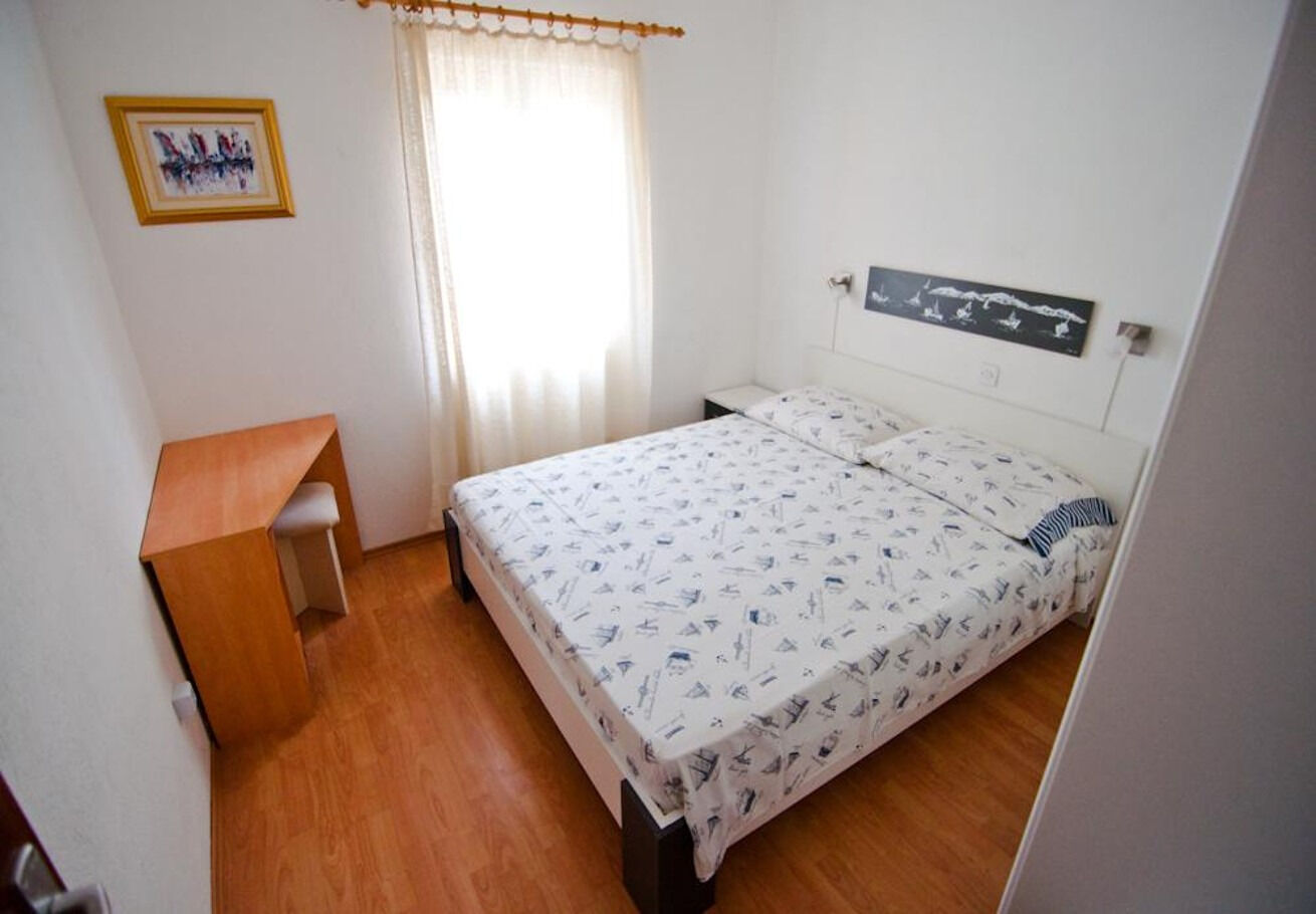 Apartment Vera 111051-A1