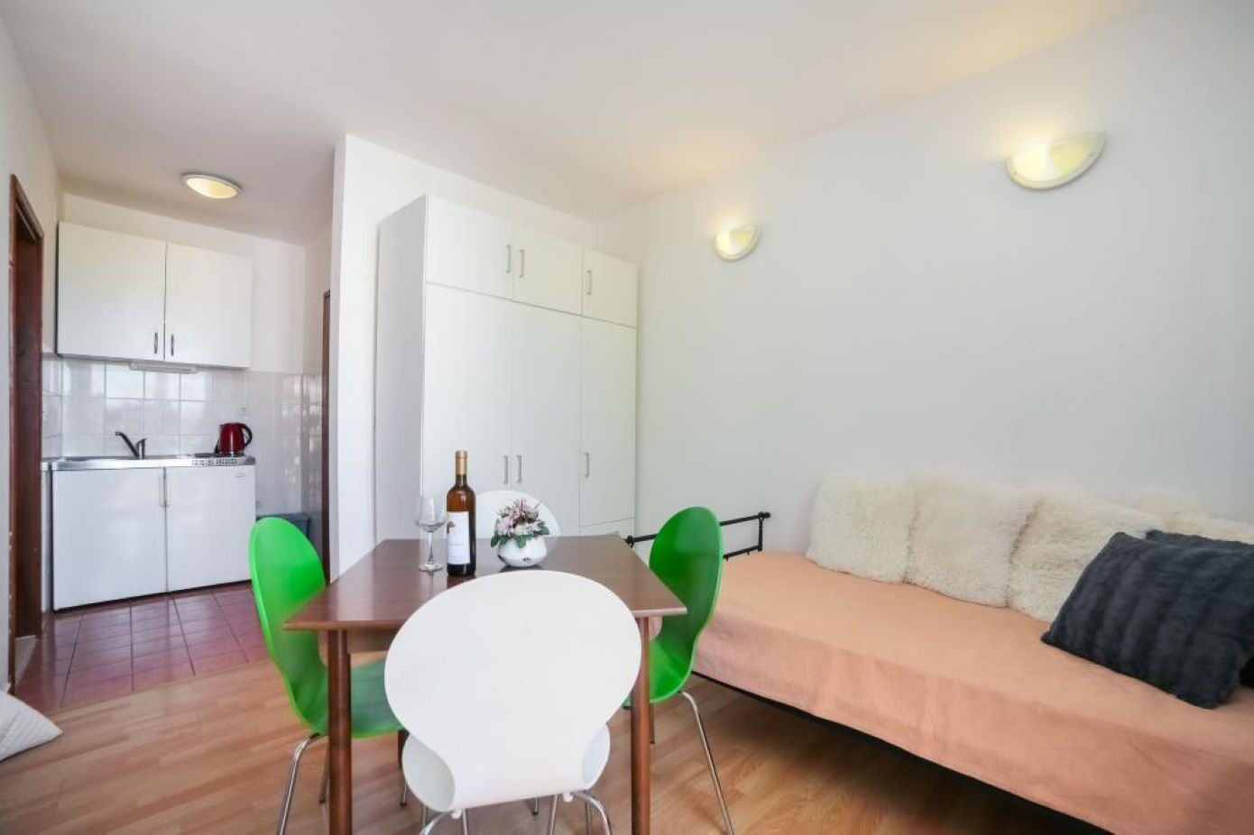 Apartments Gloria 111061-A1