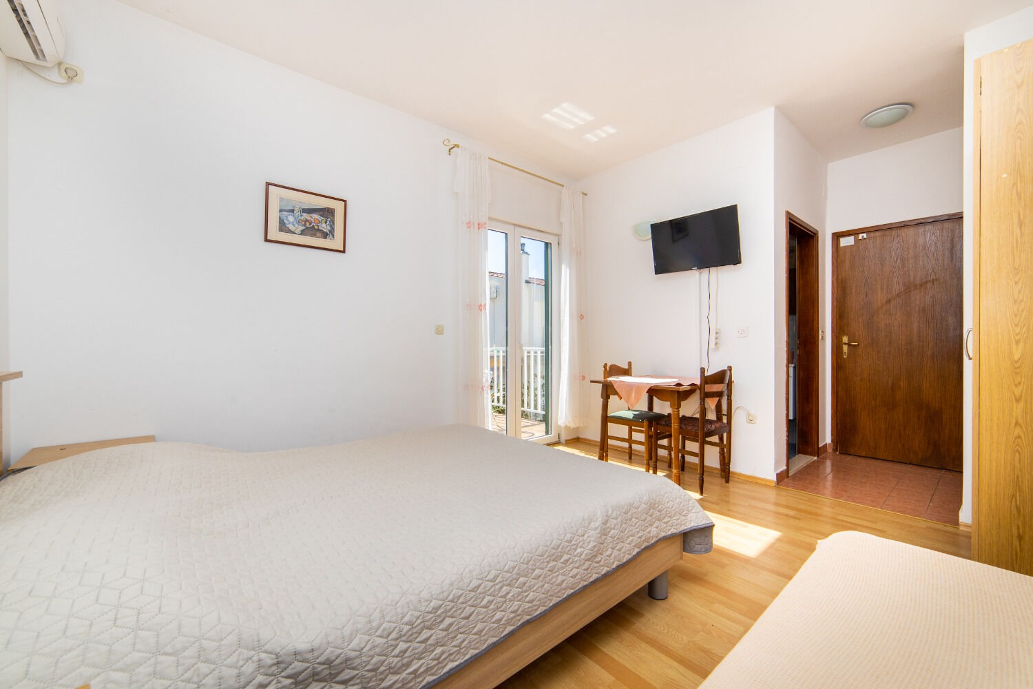 Apartments Gloria 111061-A6