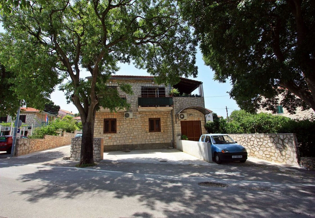 Apartment Neri 111081-A1
