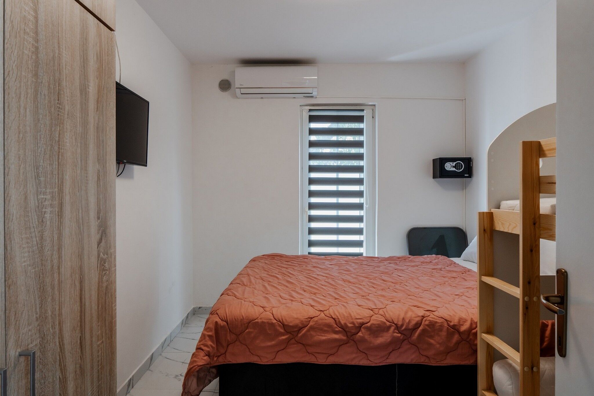 Apartment Simic 111121-A1