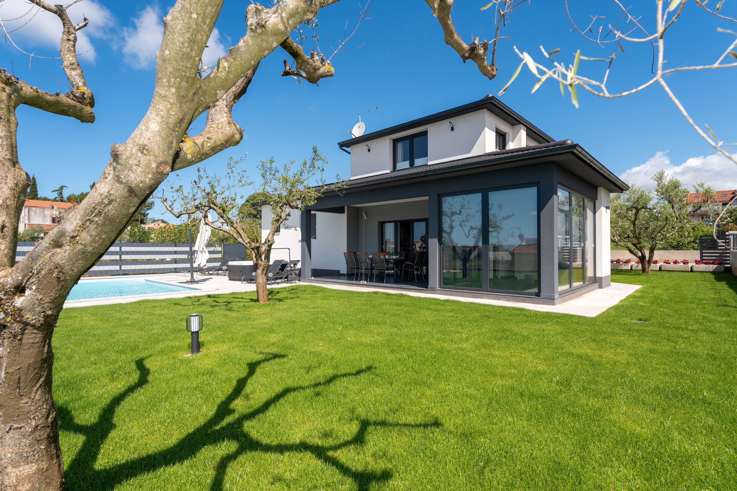 Villa Jasminka s bazenom i  whirlpool-om 63715-K1