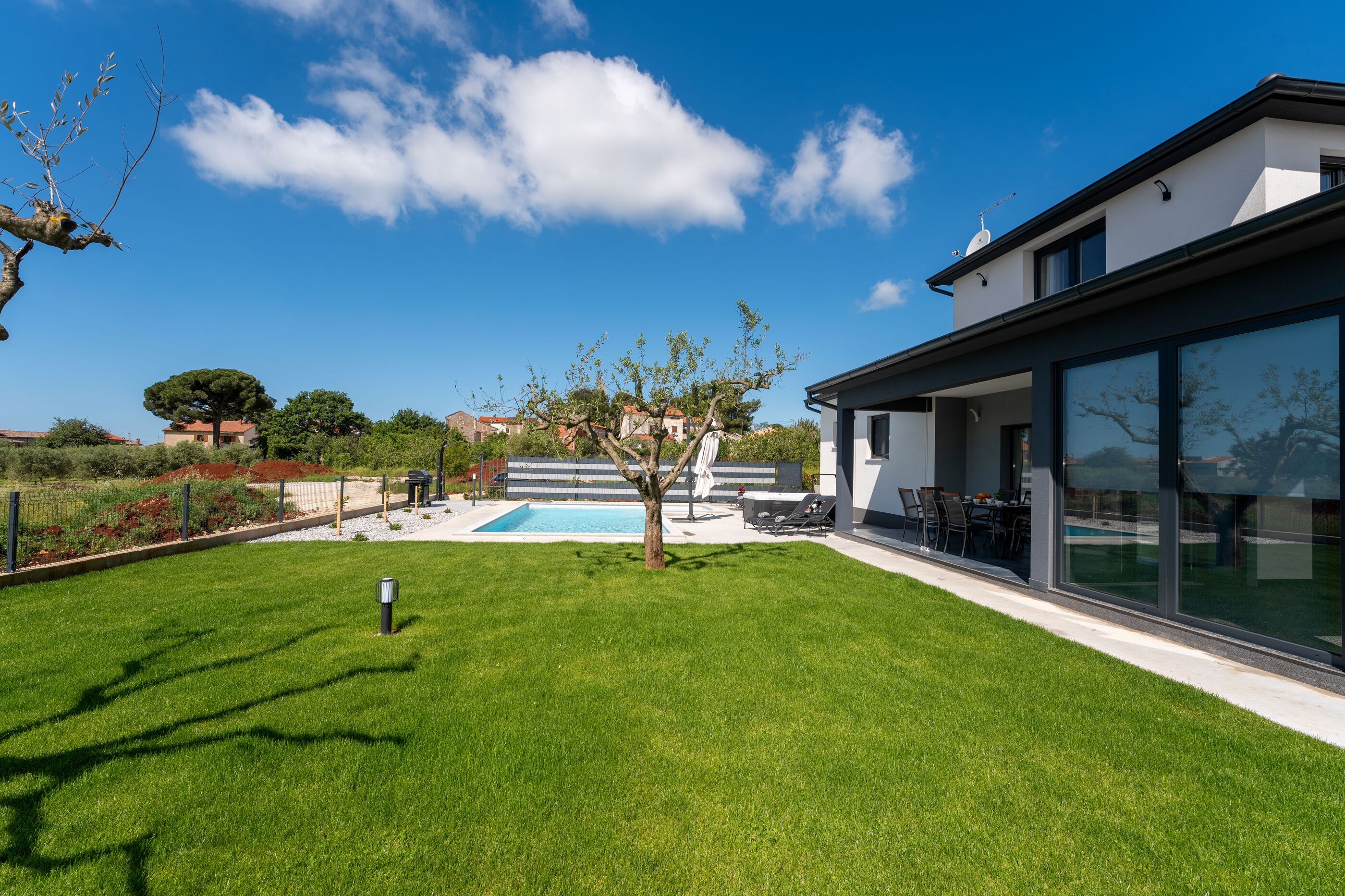 Villa Jasminka s bazenom i  whirlpool-om 63715-K1