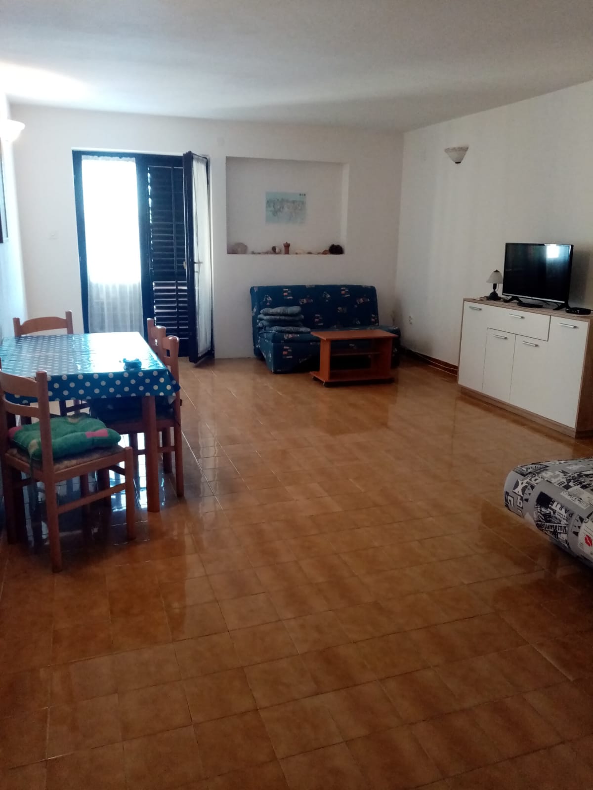 Apartments More 100881-A3