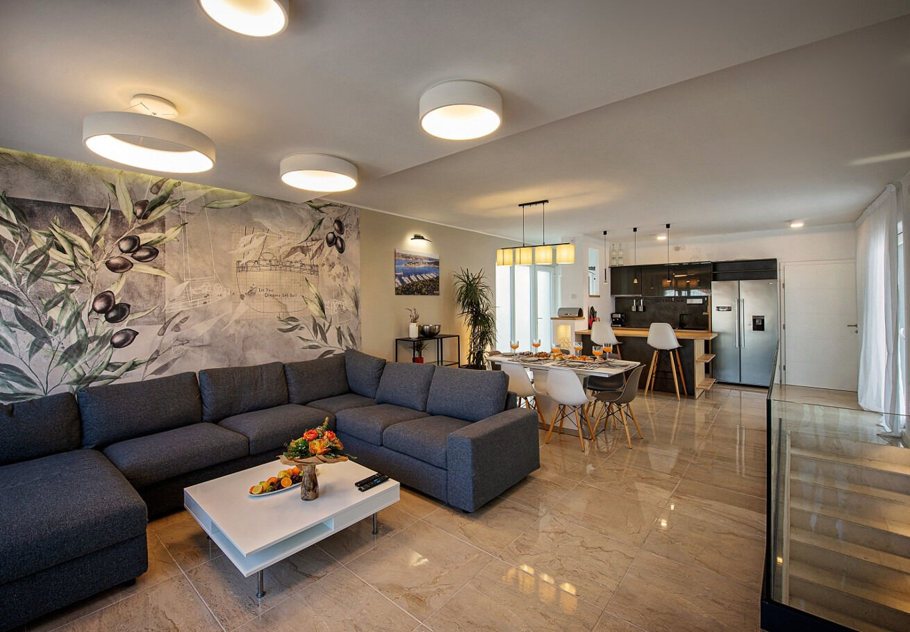 House Nepi 111161-K1