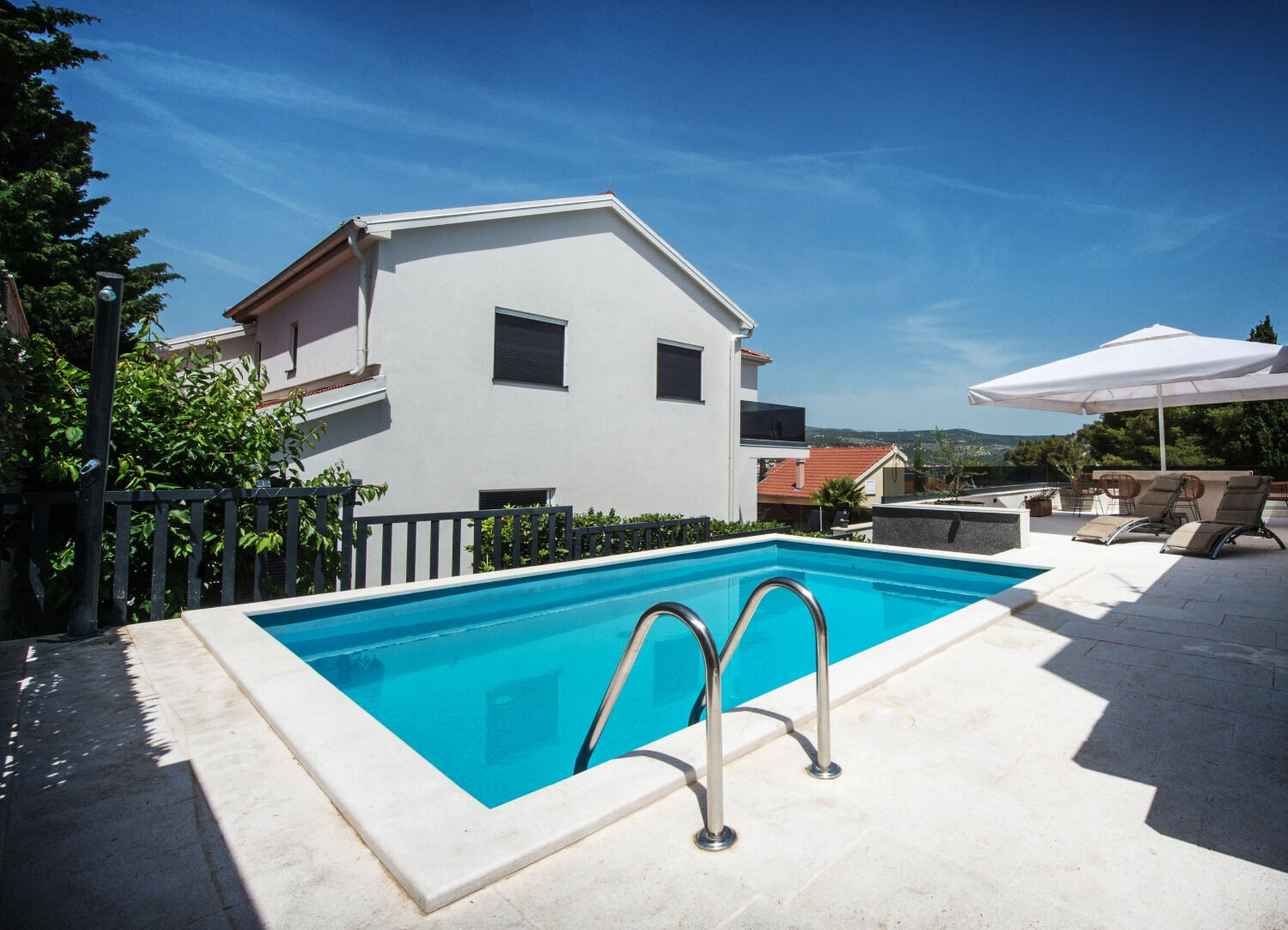 House Nepi 111161-K1
