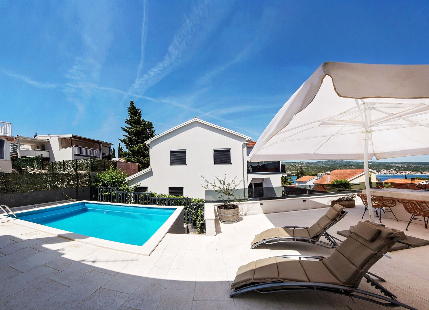 House Nepi 111161-K1