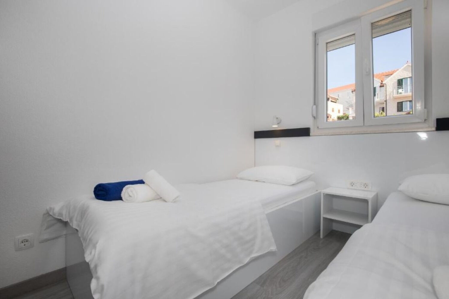 Apartments Ivan 111171-A2
