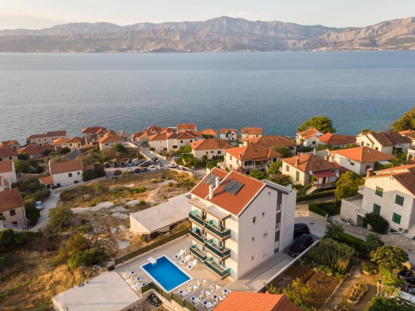 Apartments Ivan 111171-A1