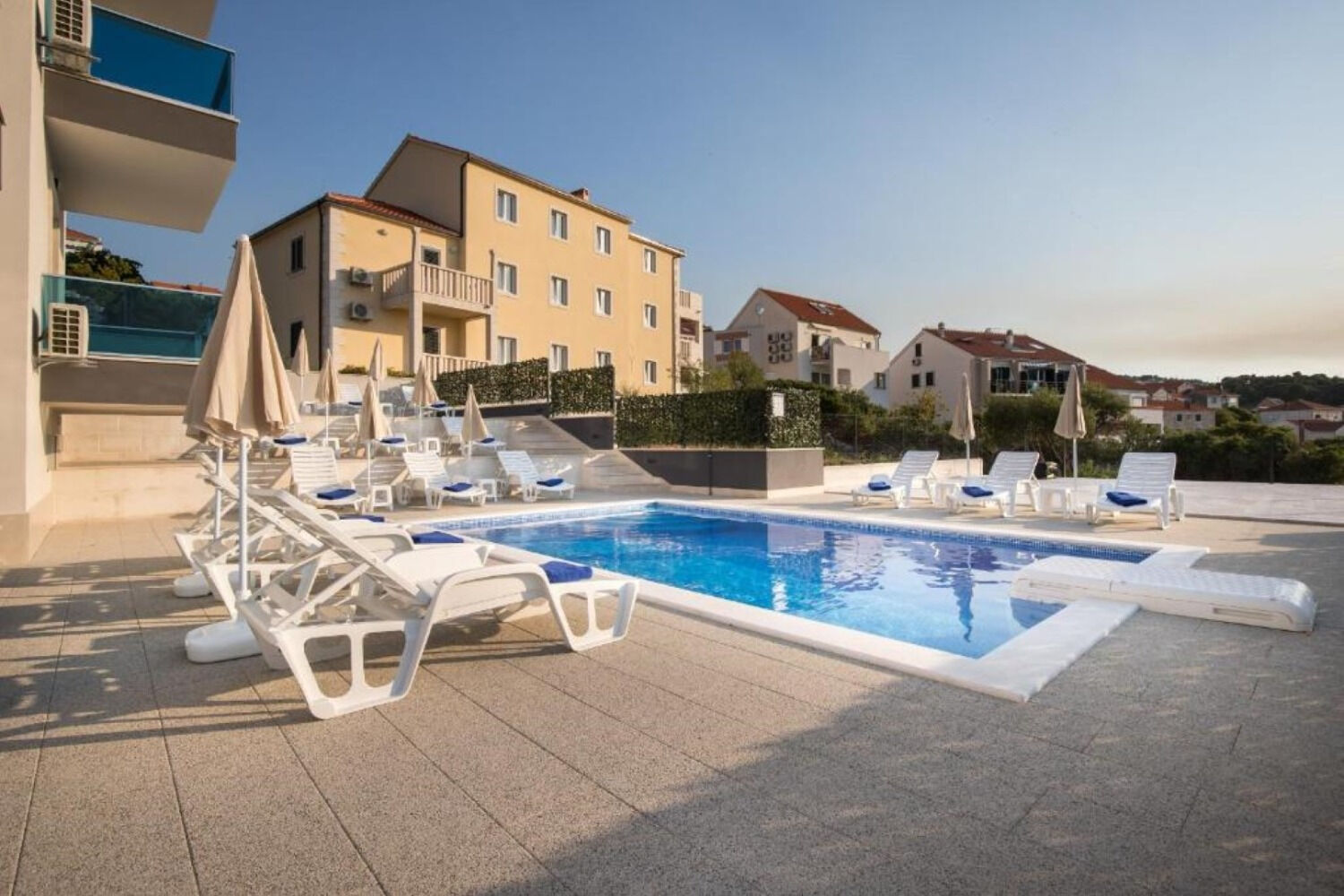Apartments Ivan 111171-A1