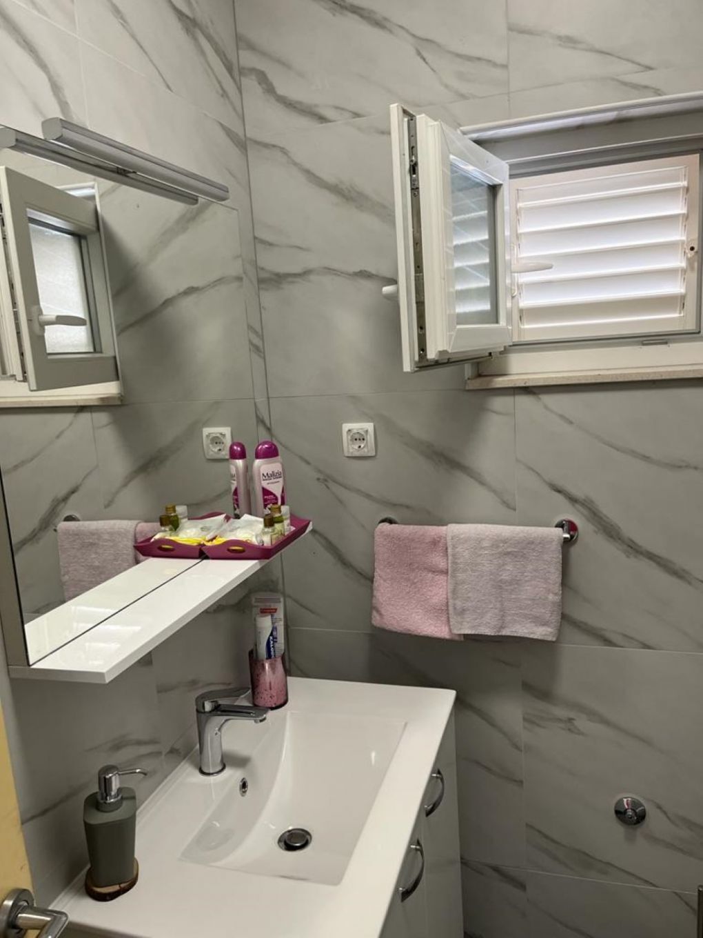Apartment Mario 111181-A1