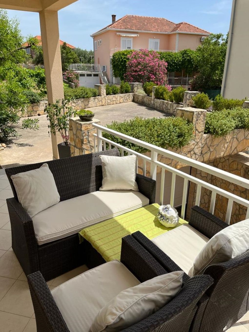 Apartment Mario 2 111201-A1