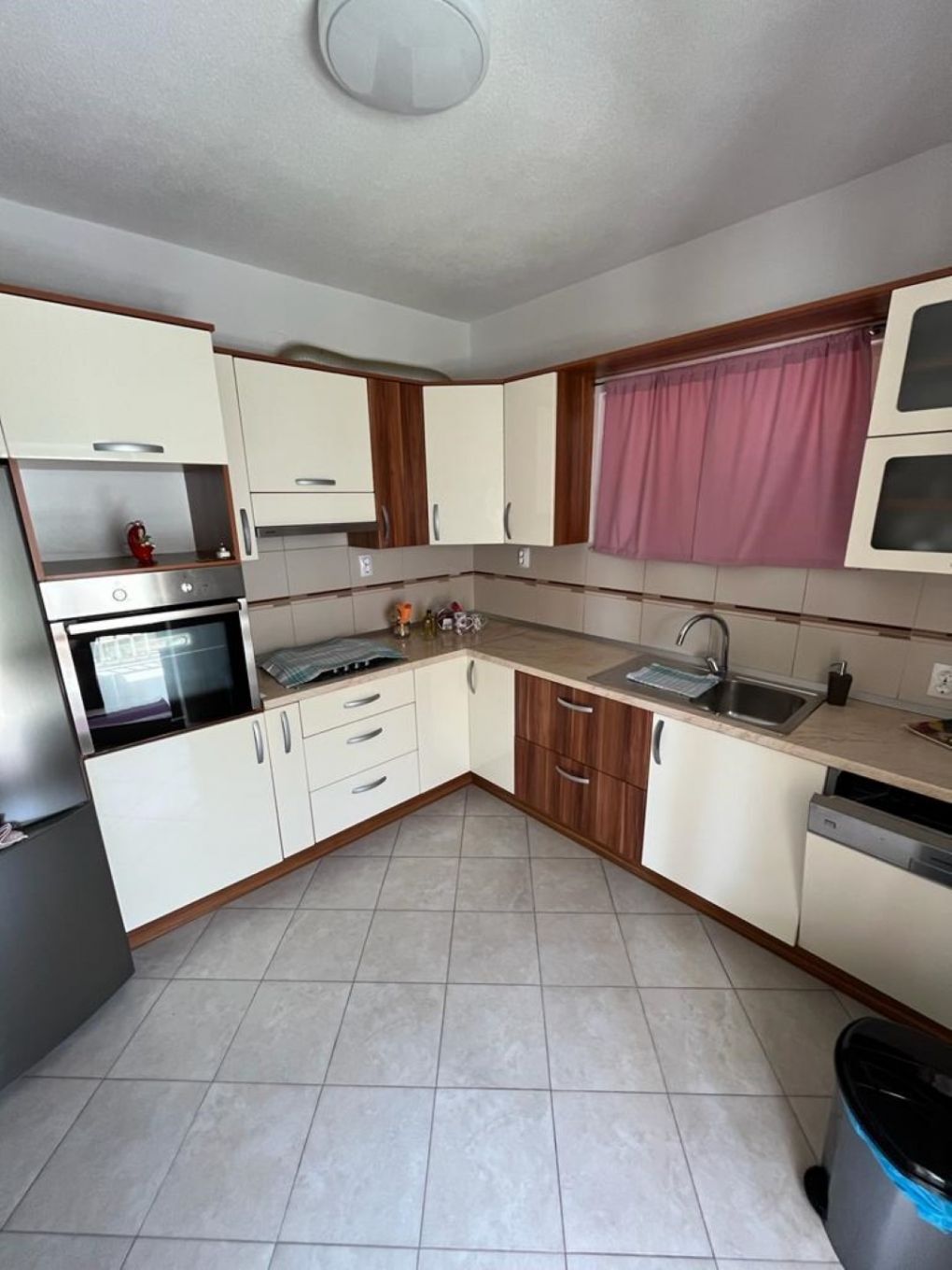 Apartment Mario 2 111201-A1