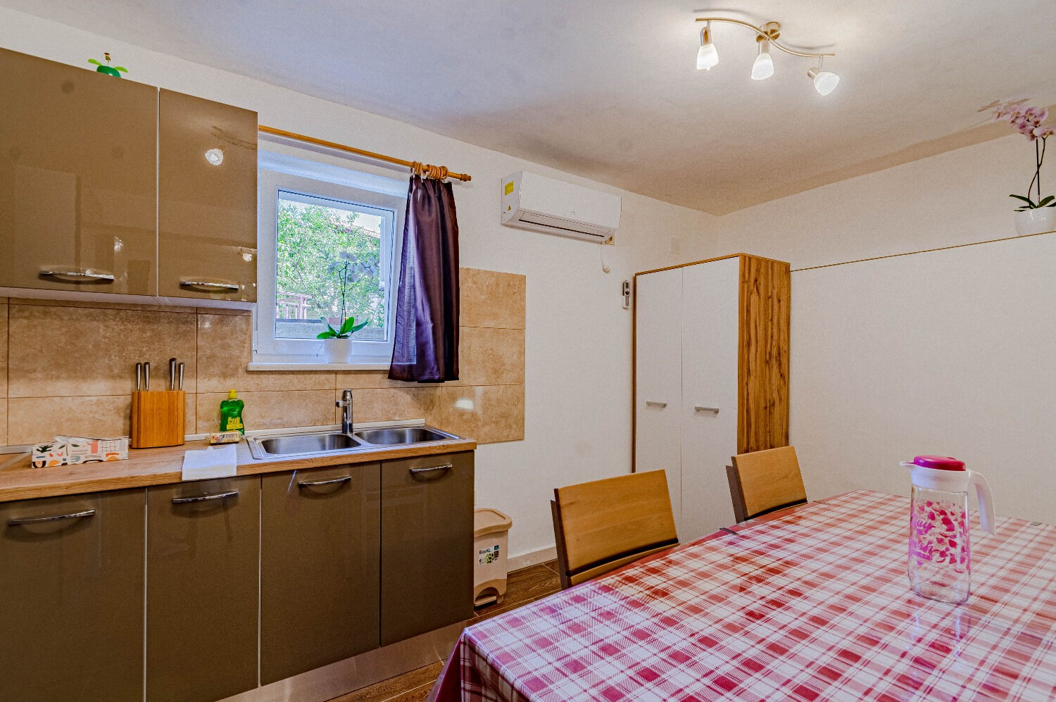 Apartment Mir 105971-A4