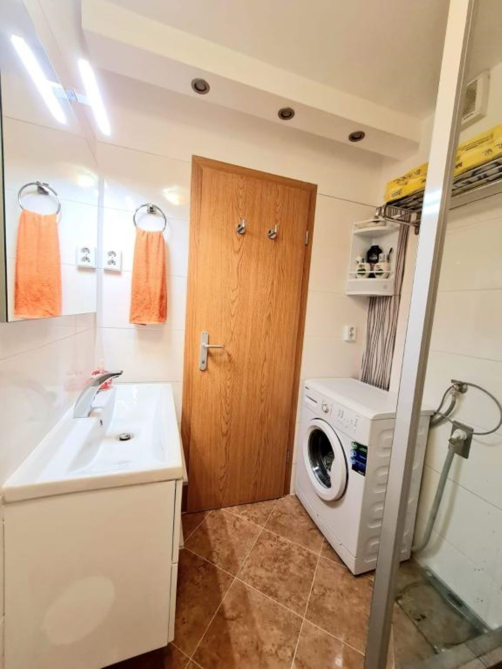 Apartment Lovely 11128-A1